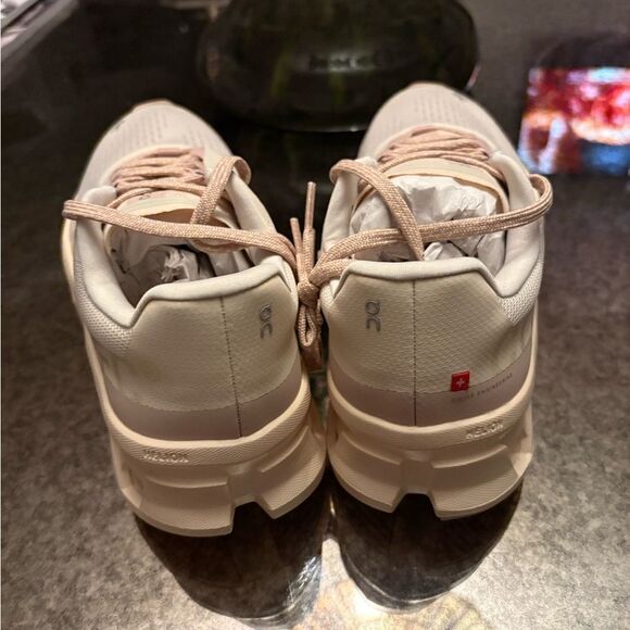 On Running Cloudmonster " Moon/Fawn" sneakers NIB - Picture 8 of 9